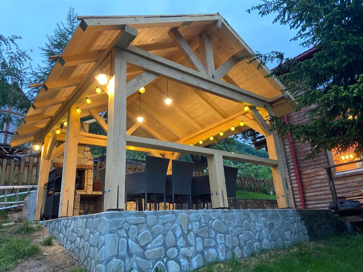 Carpathian Log Ferienhaus Bran (Brasov)