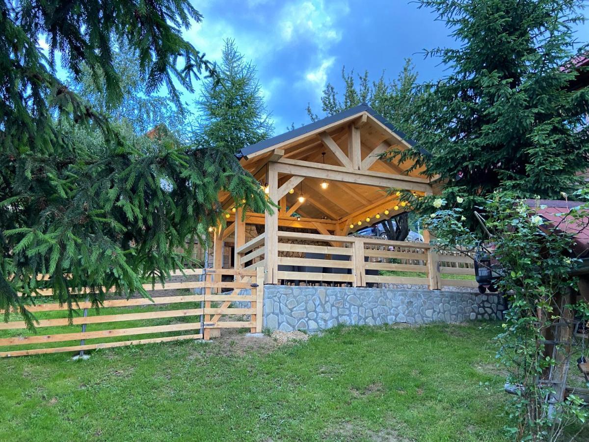 Case de vacanță Carpathian Log Bran (Brasov)