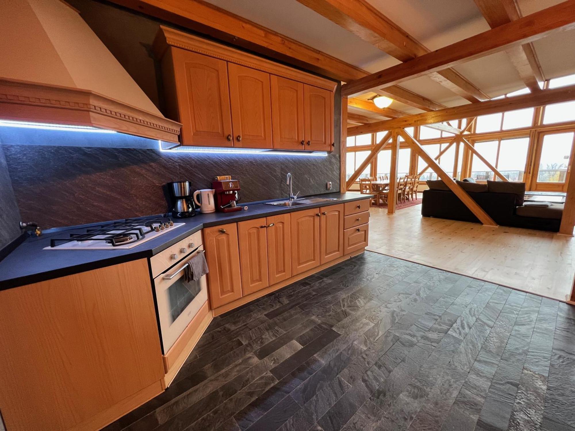 Ferienhaus Carpathian Log