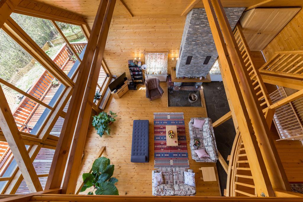 Ferienhaus Carpathian Log *