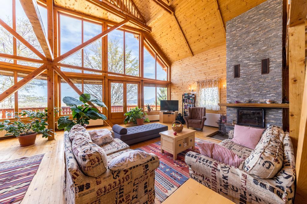 Ferienhaus Carpathian Log *